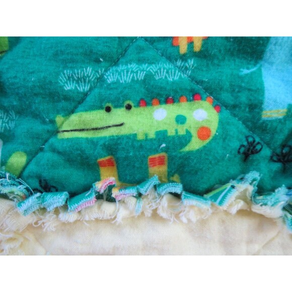 Flannel Rag Quilt With Batting 43 x 43, Jungle Animals, Giraffes, Elephants Baby - Picture 11 of 14